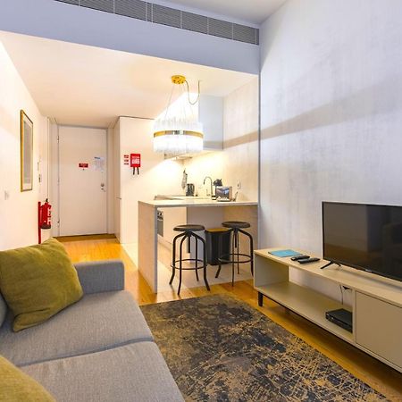 Cozy Downtown Studio By Lovelystay Lisbon Exterior photo